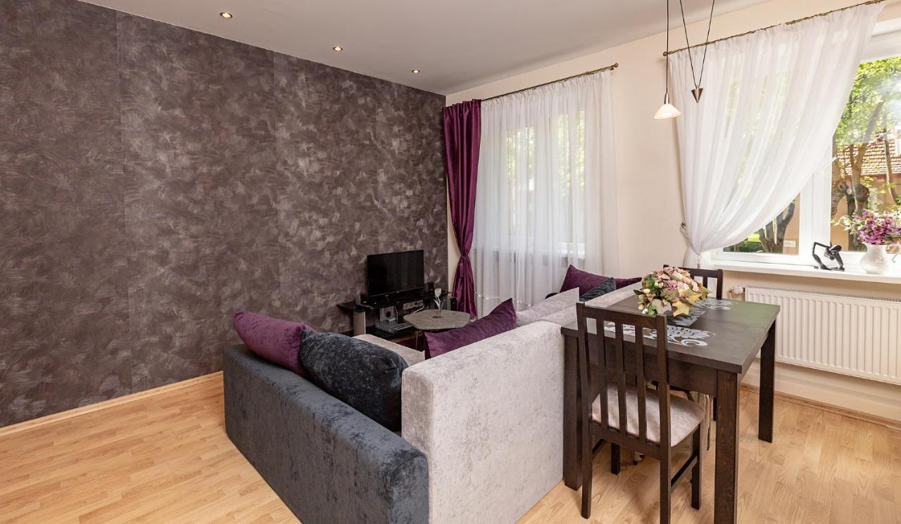 Dvieju Kambariu Butas Klaipedos Centre Apartment Klaipeda Ngoại thất bức ảnh