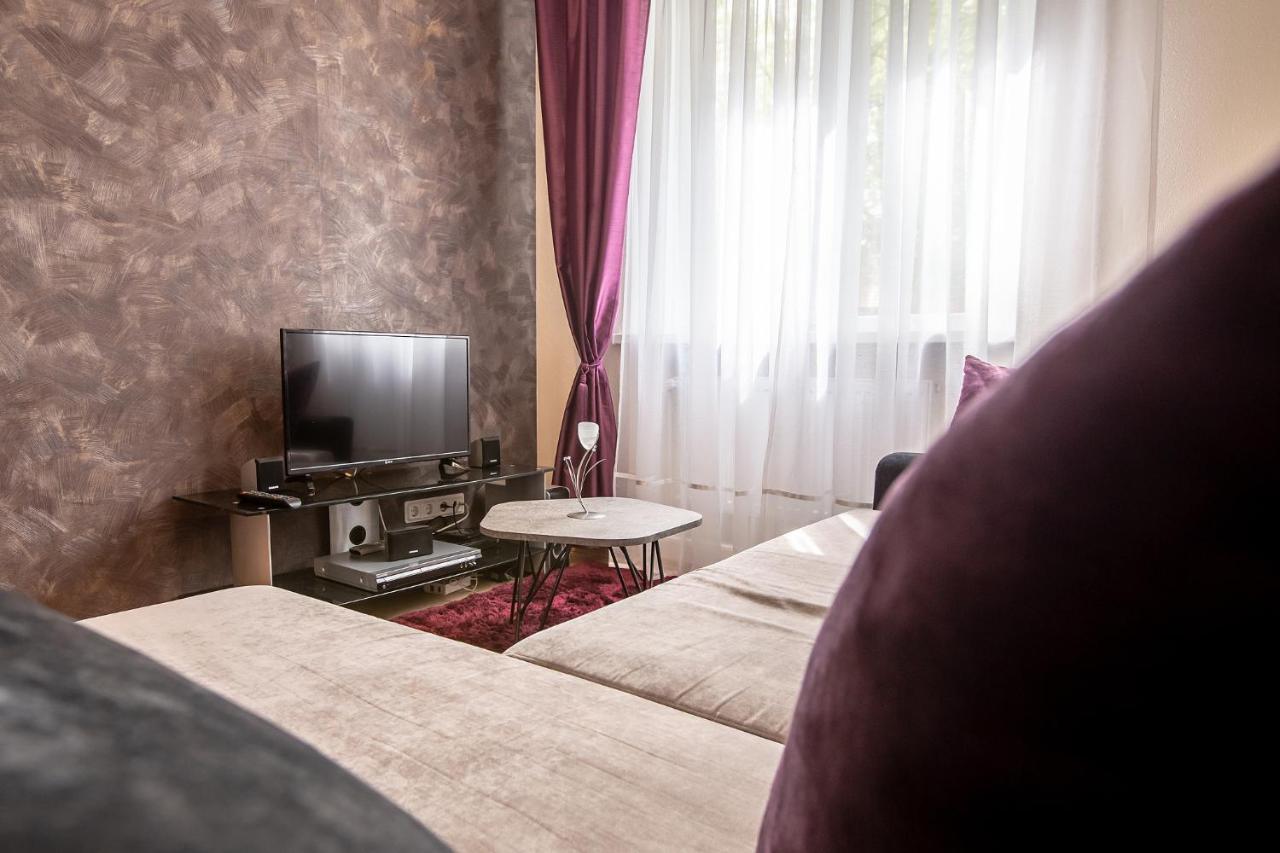 Dvieju Kambariu Butas Klaipedos Centre Apartment Klaipeda Ngoại thất bức ảnh